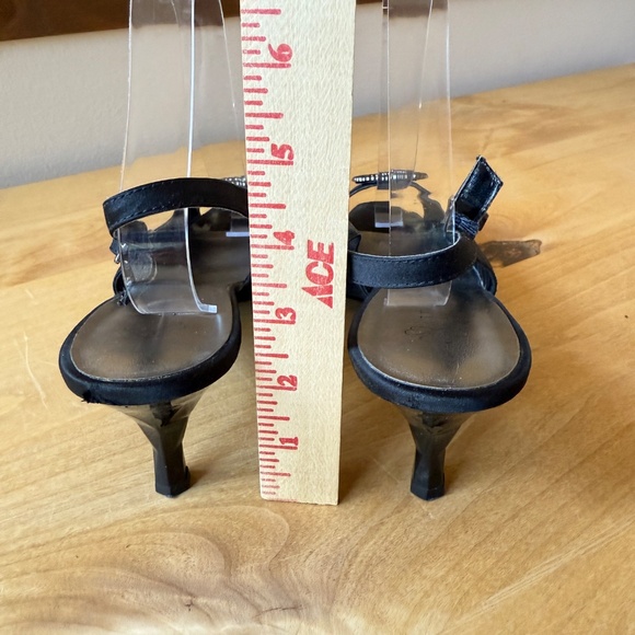 J RENEE BLACK SATIN SLINGBACK HEELS RHINESTONE BUCKLE ELEGANT WEDDING EVENING 11 - Picture 6 of 13